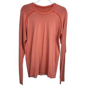 Lululemon Metal Vent Tech Long Sleeve Shirt 2.0
Spandex Stripe Warm Coral M